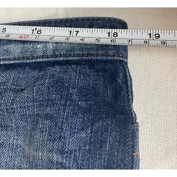Guess Jeans Women's Button-Fly Tomboy Short Size 31 100% Cotton Dark Wash - Picture 8 of 9